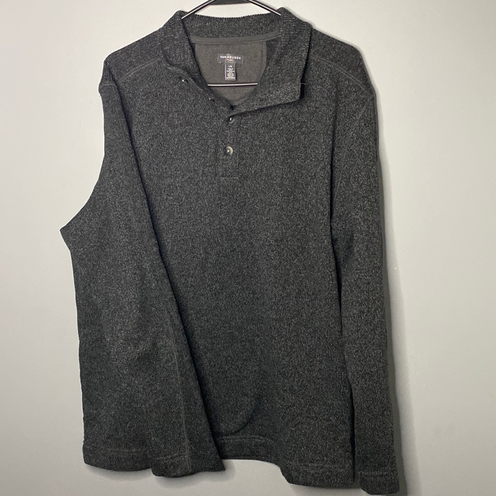 VanHeusen sweater